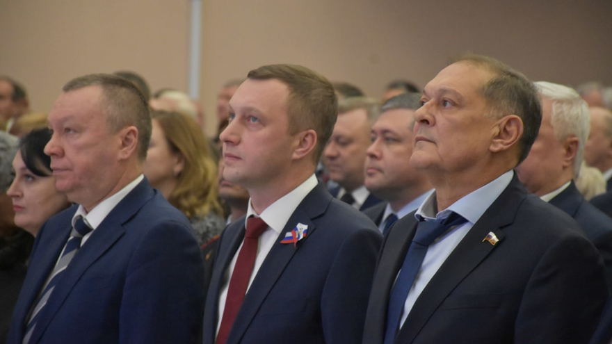 В саратовском правительстве отметили День Конституции (фоторепортаж)