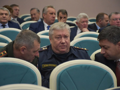 В саратовском правительстве отметили День Конституции (фоторепортаж)