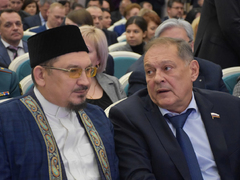 В саратовском правительстве отметили День Конституции (фоторепортаж)