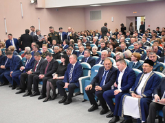 В саратовском правительстве отметили День Конституции (фоторепортаж)