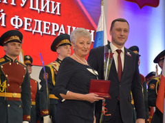 В саратовском правительстве отметили День Конституции (фоторепортаж)