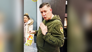 Саратовцы попытались передать участнику СВО водку в упаковке из-под майонеза