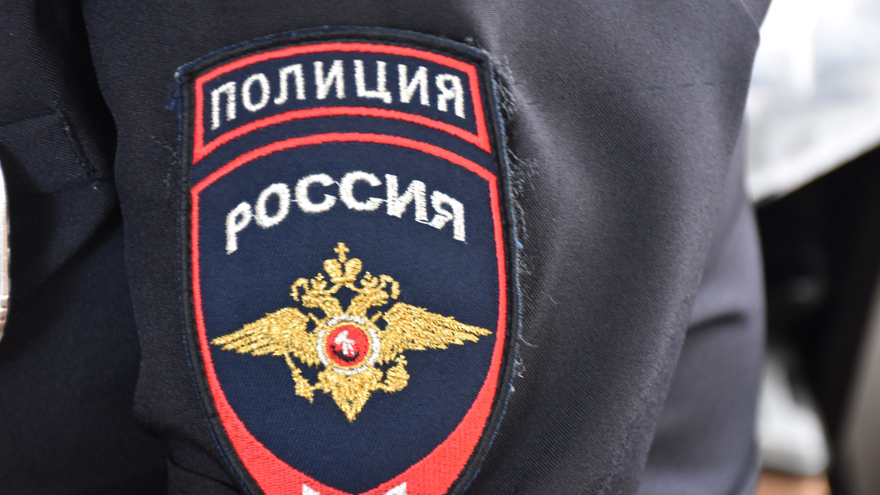 Горожанин ударил полицейского головой и отделался штрафом