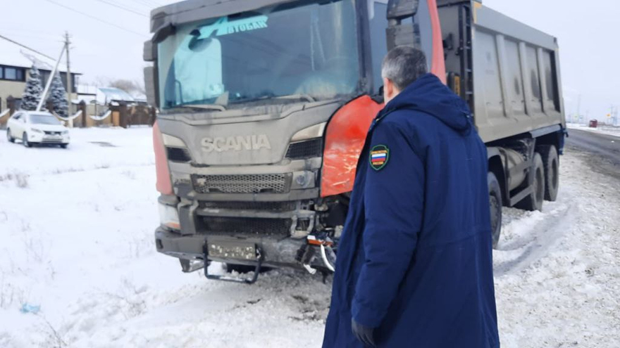 Автокатастрофа с четырьмя погибшими в Саратовской области: Лада райбольницы везла людей на медпроцедуры