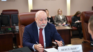Саратовский губернатор рассказал Виктору Вексельбергу о коммунальных авариях и поблагодарил за инвестиции