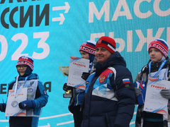 Лыжня России 2023 в Саратове: любители спорта поборолись за мультиварки и электрогриль от губернатора