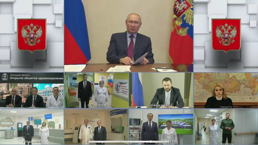 Бусаргин на открытии двух поликлиник в Саратове рассказал Путину о главном результате в здравоохранении