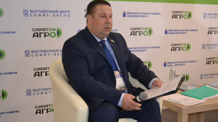Саратовский губернатор посоветовал министру сельского хозяйства стыдиться результатов работы
