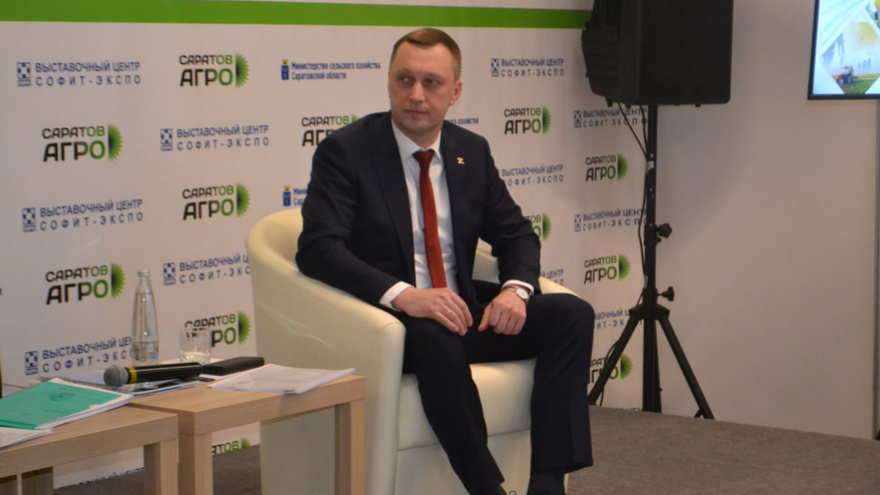 Саратовский губернатор посоветовал министру сельского хозяйства стыдиться результатов работы
