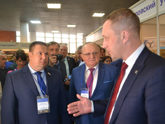Саратовский губернатор посоветовал министру сельского хозяйства стыдиться результатов работы