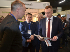 Саратовский губернатор посоветовал министру сельского хозяйства стыдиться результатов работы