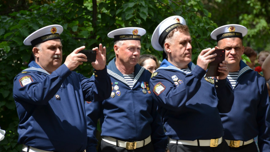 В Саратове почтили память саратовских юнг военно-морского флота