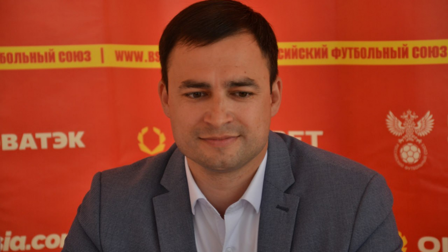 На чемпионате России по пляжному футболу в Саратове сыграют сильнейшие футболисты со всей планеты