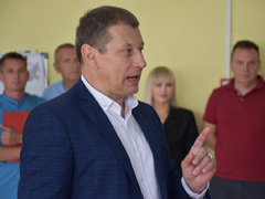 Чиновники пообещали не выселять спортклуб Время спорта из муниципального зала в Энгельсе