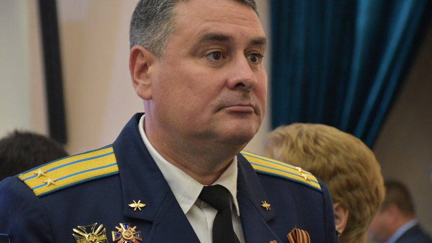День России – 2023: в саратовском правительстве наградили спасателей, ученых, общественников и военных