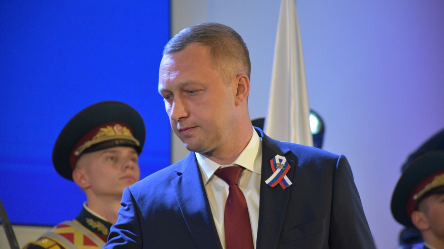 День России – 2023: в саратовском правительстве наградили спасателей, ученых, общественников и военных