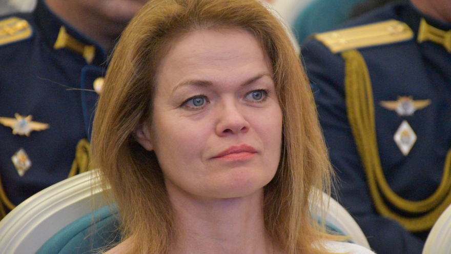 День России – 2023: в саратовском правительстве наградили спасателей, ученых, общественников и военных
