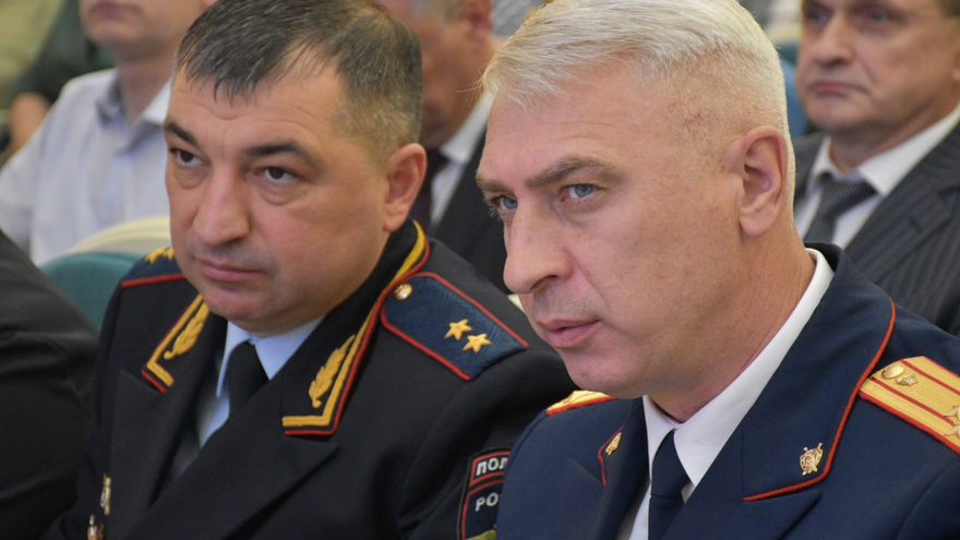 День России – 2023: в саратовском правительстве наградили спасателей, ученых, общественников и военных
