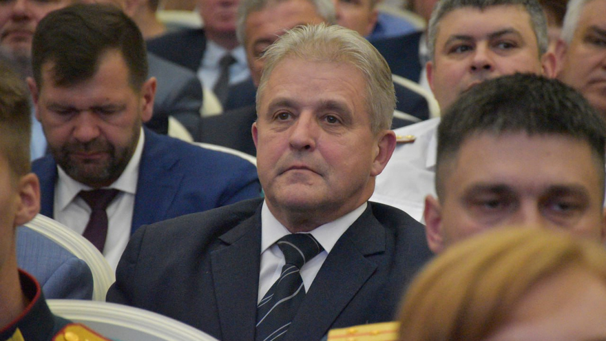 День России – 2023: в саратовском правительстве наградили спасателей, ученых, общественников и военных