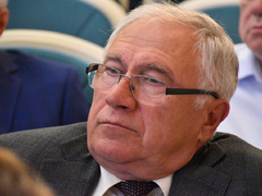День России – 2023: в саратовском правительстве наградили спасателей, ученых, общественников и военных