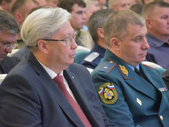 День России – 2023: в саратовском правительстве наградили спасателей, ученых, общественников и военных