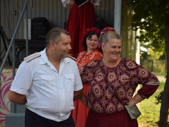 Саратовцам наливали азербайджанскую, татарскую и цыганскую окрошку и пели Я русский