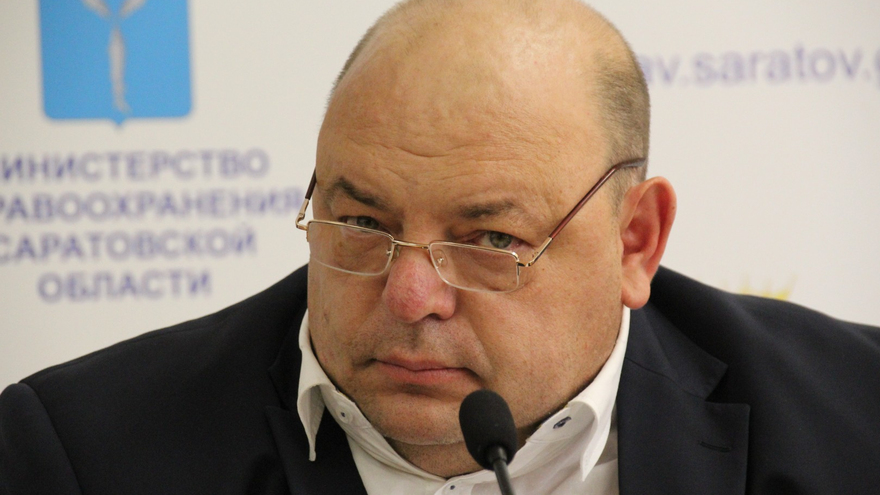 Похудение и экономия в 100 тысяч рублей: саратовский министр призвал женщин кормить детей грудью