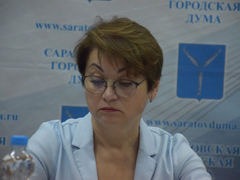В Саратове 11 школ переведут на обучение в одну смену