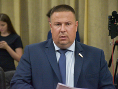 Губернатор попросил больше не допускать гибели высаженных в Саратове деревьев