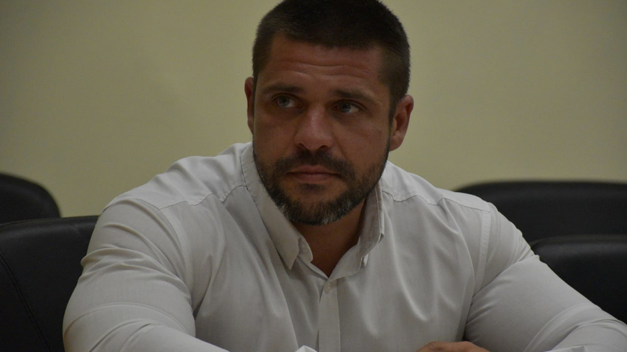 Названы места, где в Саратове планируют открыть платные парковки