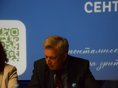 На Саратовские страдания прислали более 140 фильмов из США