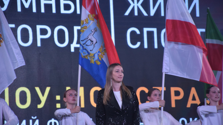 Умный Город: в Саратове выступили DJ Грув и экс-солист Премьер-министра