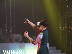 Умный Город: в Саратове выступили DJ Грув и экс-солист Премьер-министра