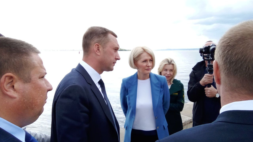 Вице-премьеру Правительства РФ Виктории Абрамченко показали крупнейший коллектор Саратова