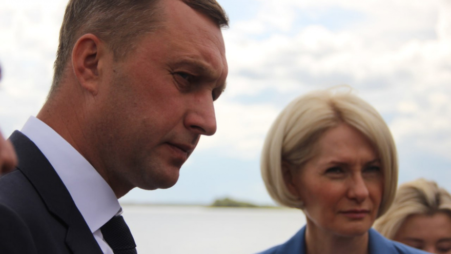 Вице-премьеру Правительства РФ Виктории Абрамченко показали крупнейший коллектор Саратова