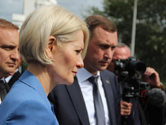 Вице-премьеру Правительства РФ Виктории Абрамченко показали крупнейший коллектор Саратова