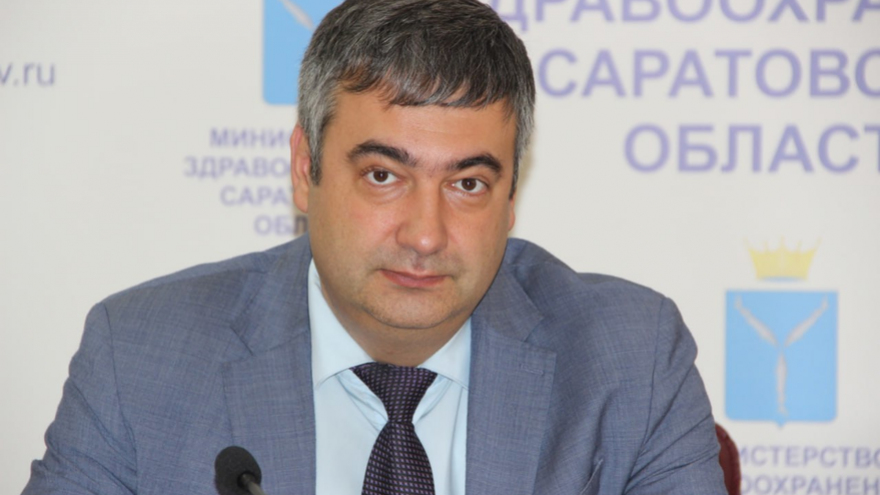 Коронавирус: в Саратовской области усилят масочный режим для сотрудников больниц