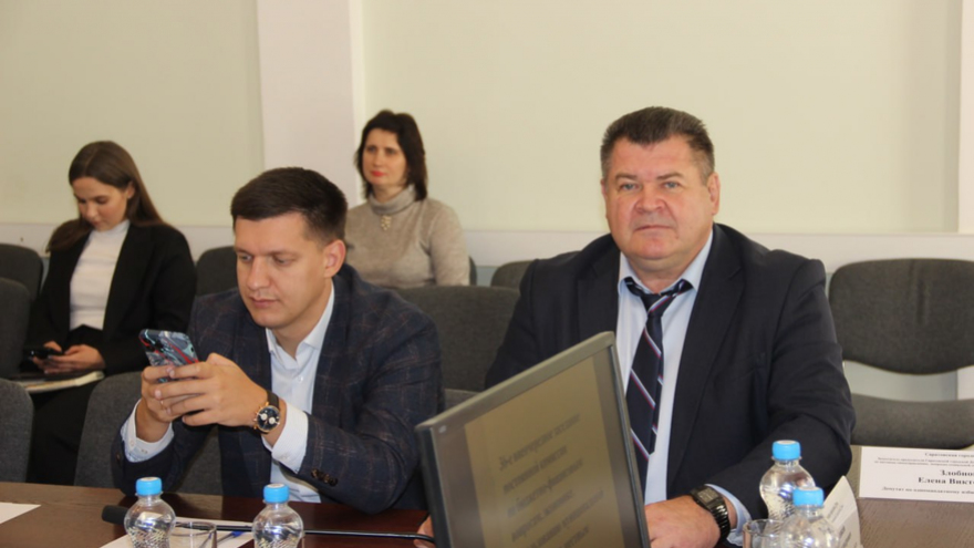 В Саратове забуксовала приватизация недвижимости: чиновники признались, что продают помещения в неудовлетворительном состоянии