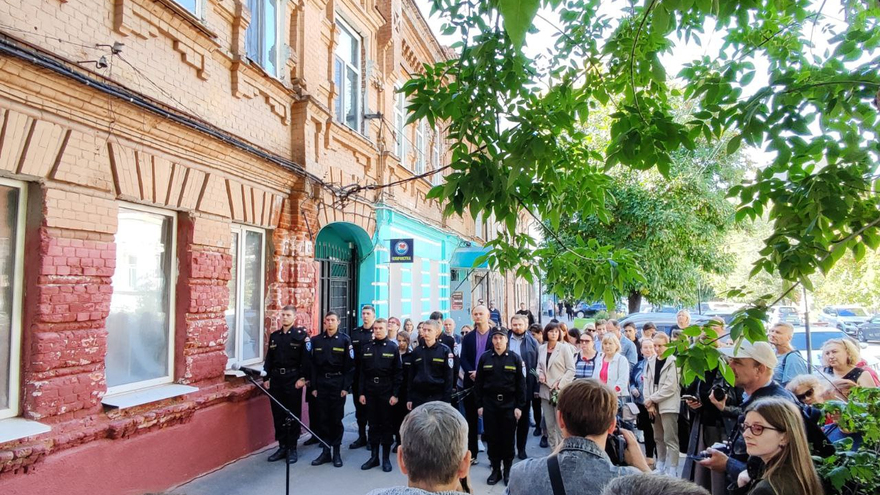 Друг, патриот, профессионал: в Саратове почтили память актера Сергея Пускепалиса