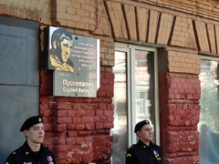 Друг, патриот, профессионал: в Саратове почтили память актера Сергея Пускепалиса