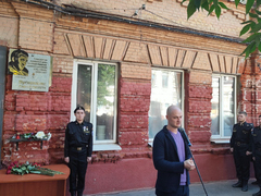 Друг, патриот, профессионал: в Саратове почтили память актера Сергея Пускепалиса