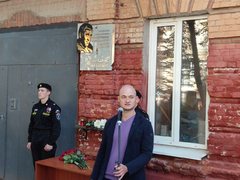 Друг, патриот, профессионал: в Саратове почтили память актера Сергея Пускепалиса