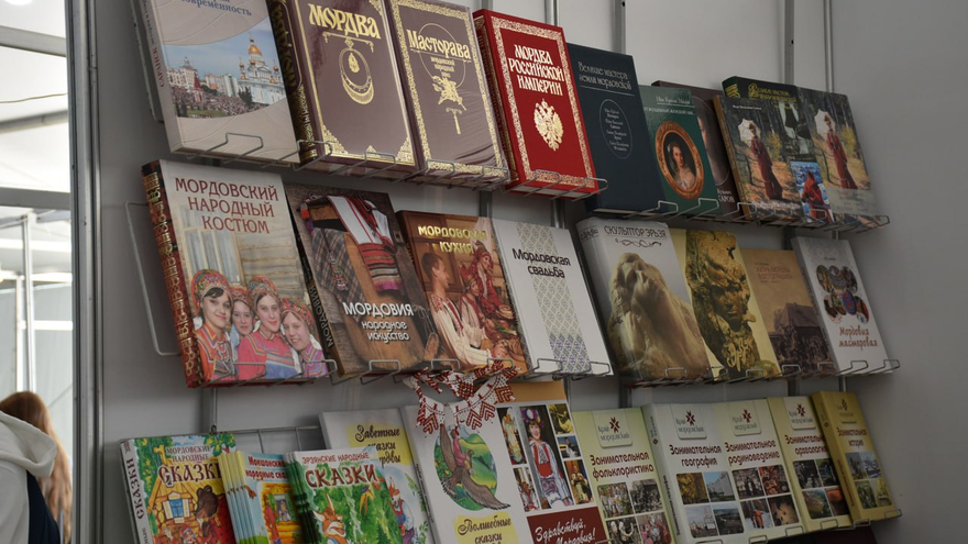 Я кабан, а вы вонючки, Кому на Руси сидеть хорошо, Словарь для интеллектуального общения: в Саратове открылся фестиваль Волжская волна