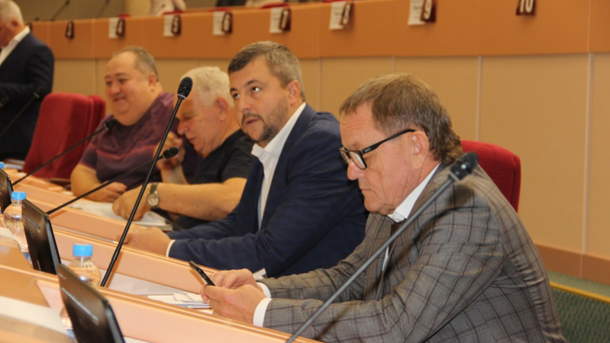 В бюджете Саратова нашли деньги на снос аварийных домов после предостережения мэру