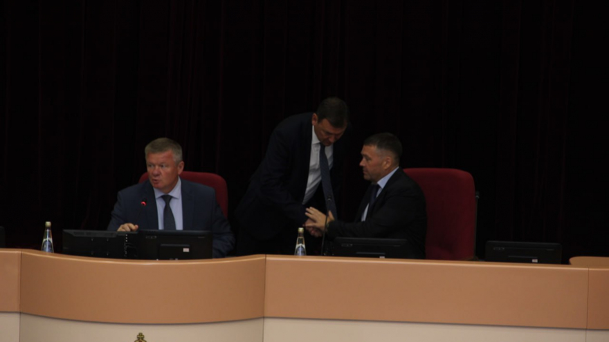 В Саратовской области не хватает миллиарда на повышение зарплаты медикам