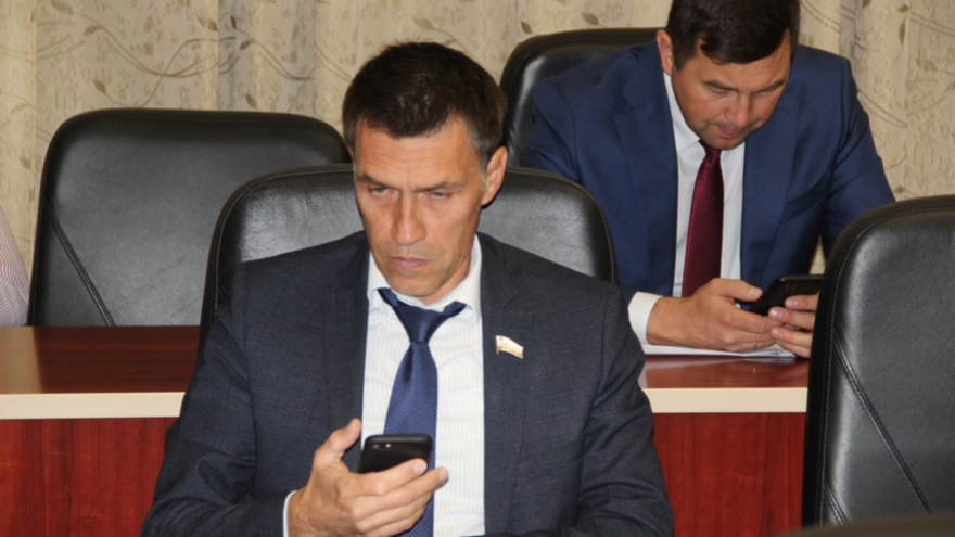 Среднюю зарплату жителей Саратовской области оценили в 48 тысяч