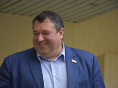 Уборка классов, благоустройство дворов, ремонт книг: названы направления трудового воспитания в саратовских школах