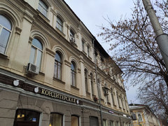 Мужчина пострадал на пожаре в федеральном памятнике в центре Саратова
