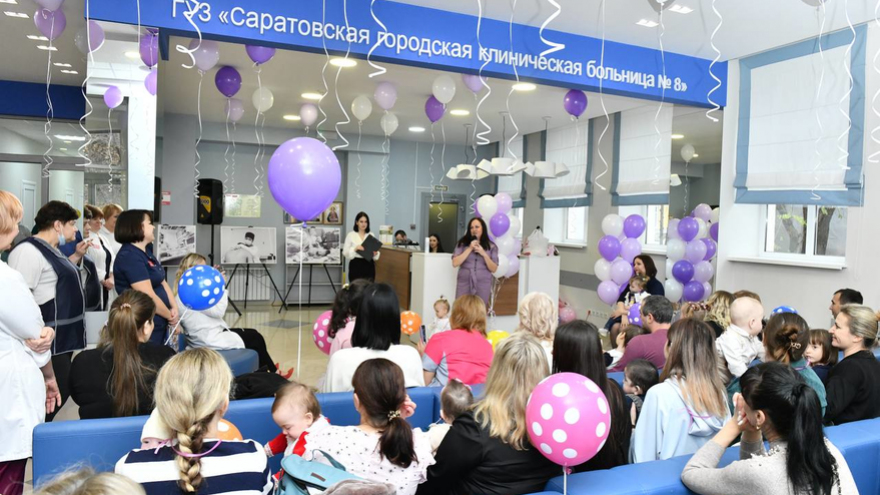 В саратовской больнице отметили Международный день недоношенного ребенка
