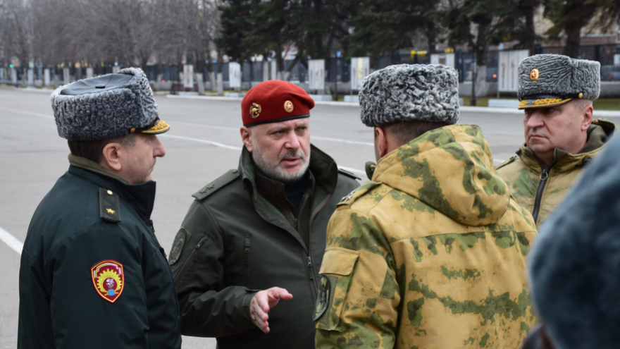 Замдиректора Росгвардии проверил подготовку к СВО в саратовском военном институте